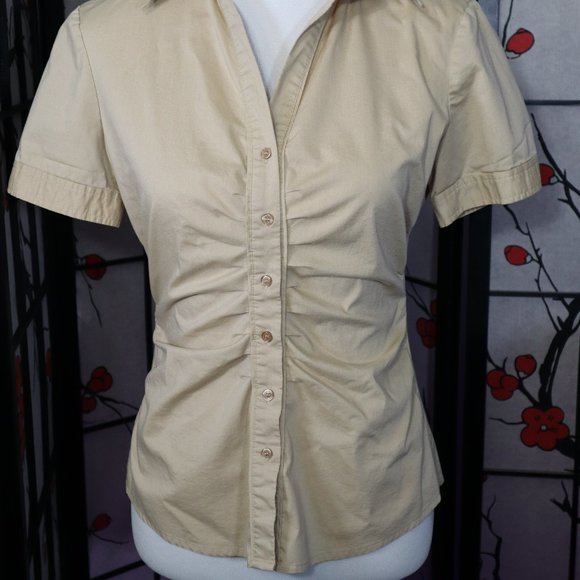 New York & Company Tan Short Sleeve Ruched Stretch Shirt, Size Small - Picture 3 of 3